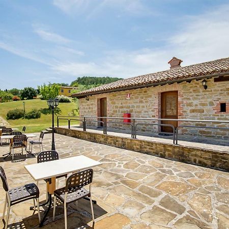Agriturismo Tenuta Di Biscina מראה חיצוני תמונה