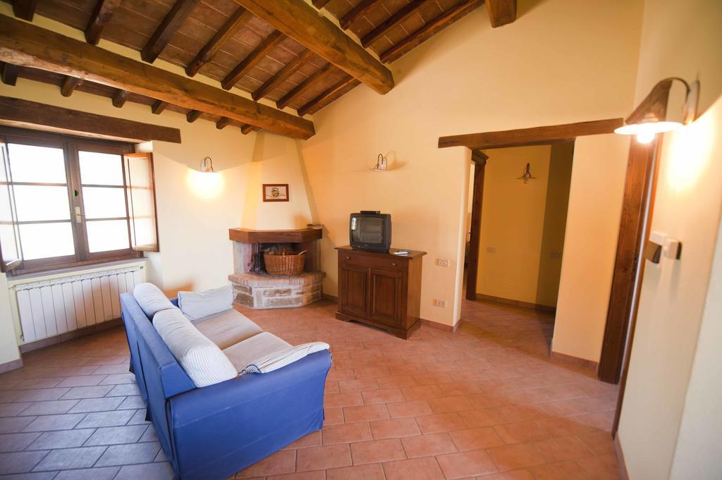 Agriturismo Tenuta Di Biscina חדר תמונה